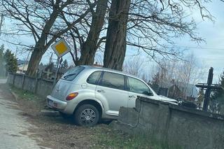 wypadek cmentarz