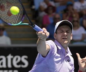 O której gra Hurkacz ATP Marsylia Z KIM i KIEDY gra Hurkacz pierwszy mecz w Marsylii? Czy gra dzisiaj?
