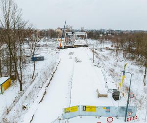 Budowa wiaduktu nad linia kolejową w Sosnowcu