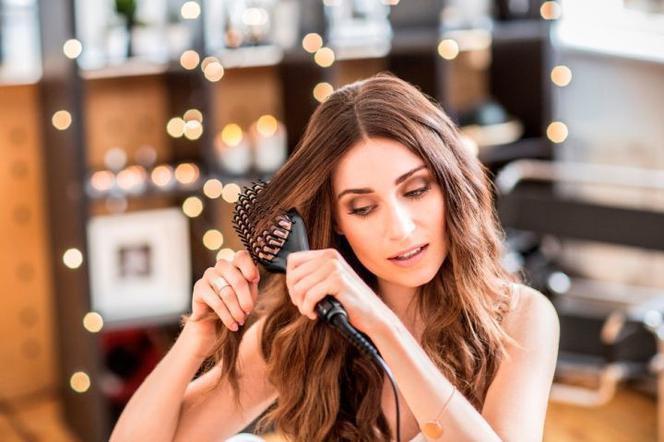 kobieta, uroda, włosy, szczotka, fryzury