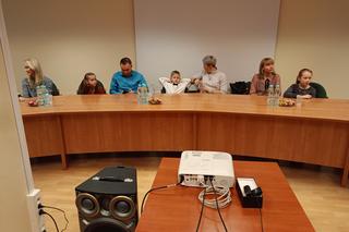 Podsumowanie konkursu na bożonarodzeniową kartkę świąteczną z recyklingu odbyło się w siedzibie Przedsiębiorstwa Energetycznego w Siedlcach