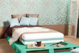 Meble z palet: łóżko z palet