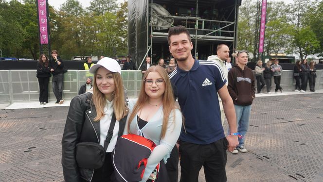 Kortowiada 2025. Koncerty na Plaży Kortowskiej przyciągnęły tłumy. Tak wyglądał drugi dzień imprezy!