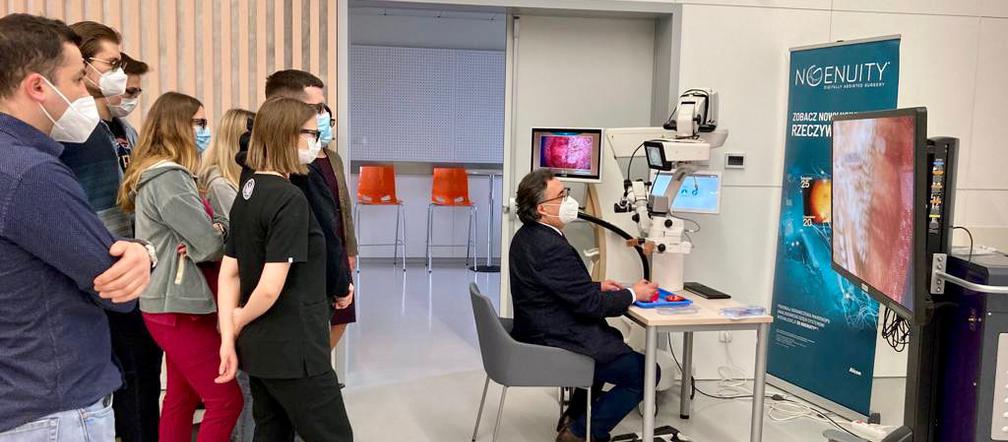 Roboty, technologia 3D i wirtualna rzeczywistość. Trwa Tydzień Robotyki Chirurgicznej na Uniwersytecie Medycznym [GALERIA]