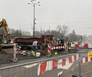 28 stycznia tramwaje i autobusy wracają na al. Solidarności. Czy ruch w centrum się poprawi?