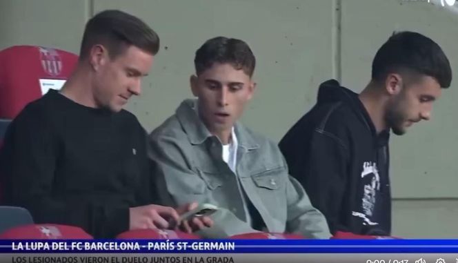Marc-Andre ter Stegen, Fermin Lopez i Joan Garcia podzcas meczu FC Barcelona- PSG