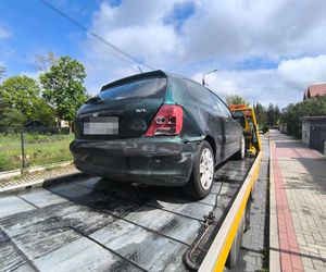 Jechał wrakiem pod wpływem zielonej substancji. Policjanci oniemieli 