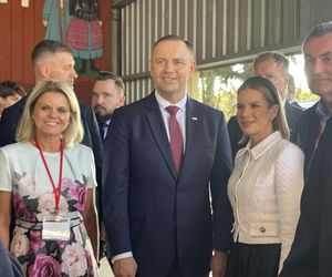 Karol Nawrocki z małżonką w USA. Tak przyjęto ich w Doleystown