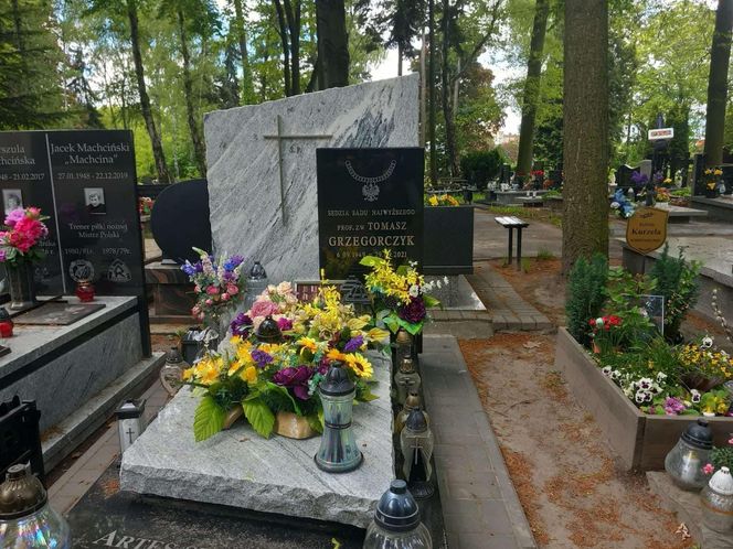 Aleja Zasłużonych Doły