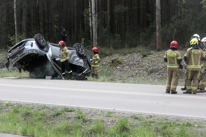 Według informacji SG, kierowca przewożący nielegalnych migrantów nie chciał poddać się kontroli i próbował uciekać