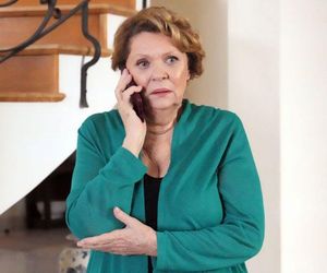 	Barwy szczęścia odc. 3201. Józefina Rawiczowa (Elżbieta Jarosik)