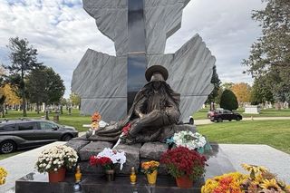 Polonia z Chicago szykuje się na dzień Wszystkich Świętych