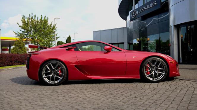 Lexus LFA