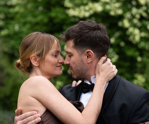 Barwy szczęścia odc. 3245. Ola (Michalina Robakiewicz), Justin (Jasper Sołtysiewicz)