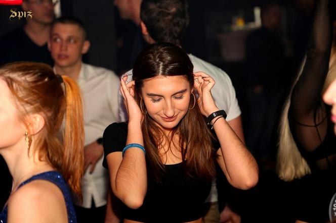 Taka impreza zdarza się raz na cztery lata. Taką bawili się klubowicze w katowickim Spiżu 29 lutego