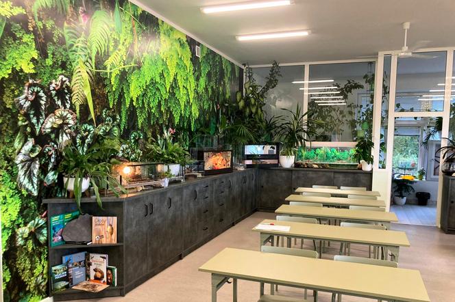 Nowe pracownie biologiczno-chemiczne w V LO