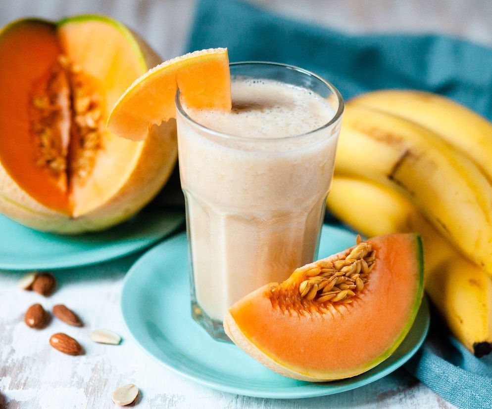 Orzeźwia, pomaga schudnąć i jest gotowy w 5 minut. Ten egzotyczny koktajl to mnóstwo smaku i zdrowia 