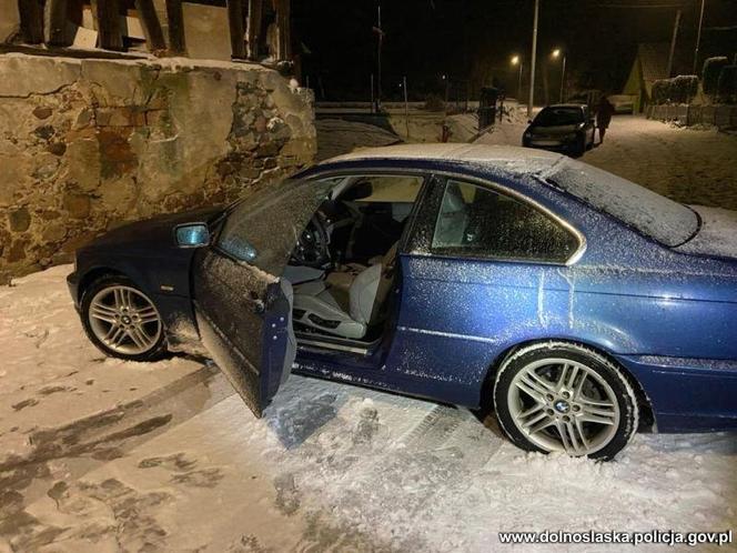 Pomógł kierowcy odpalić BMW. Potem stało się coś szokującego