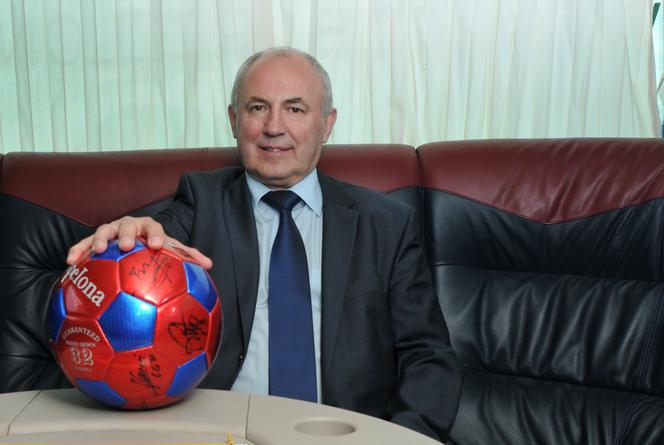  Leszek Gierszewski - prezes firmy Drutex