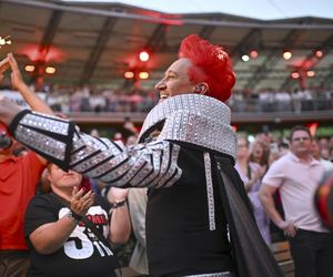 Michał Wiśniewski jak diwa! Na jubileusz Ich Troje przygotował aż 10 kreacji