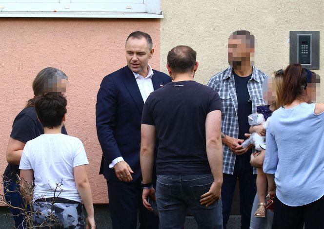 Prezydent Nawrocki zajrzał na stare śmieci