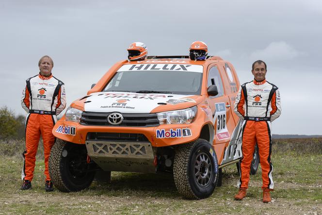 Toyota Hilux 4x4 na Rajd Dakar 2016
