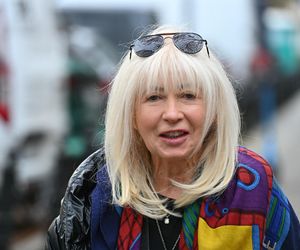 Pamiętacie sędzię Annę Marię Wesołowską? Tak dziś wygląda gwiazda telewizji. Aż trudno uwierzyć, że ma 71 lat!