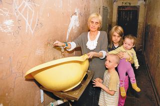SZOK! Lilianna Cyrankowska wraz z szóstką dzieci ŻYJE za 5 ZŁOTYCH DZIENNIE