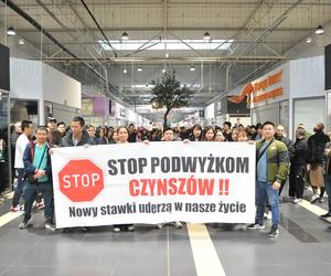 Krzyki w warszawskim centrum handlowym. Najemcy z Marywilskiej protestują 