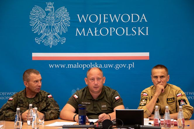 Małopolska zmaga się z nawałnicami. Wojewoda przedstawił niepokojące dane