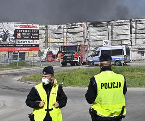 Wiadomo, kto mógł podpalić CH Marywilska 44. Policja pokazała tajemnicze zdjęcie