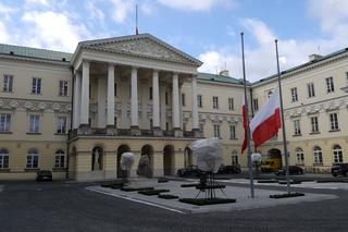 Warszawa: Księga kondolencyjna w ratuszu [WIDEO, AUDIO]