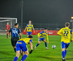 Elana Toruń - Zawisza Bydgoszcz 1:1, zdjęcia kibiców, opraw i piłkarzy ze Stadionu Miejskiego im. Grzegorza Duneckiego