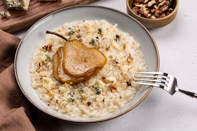 risotto z kurczakiem, gruszką i gorgonzolą