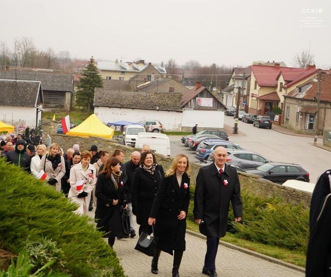 Gowarczów, Kamienna Wola i okolice