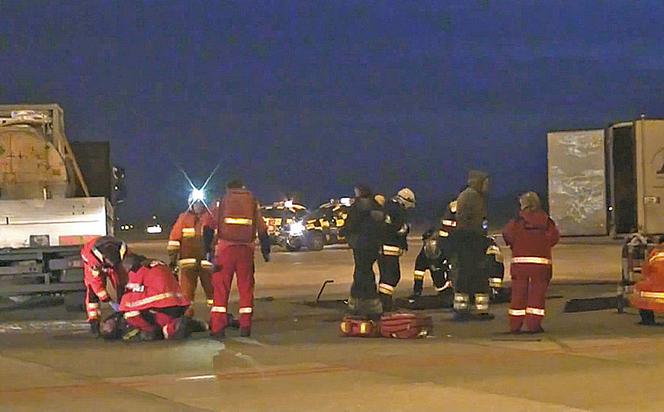 Strażacy uratowali robotników