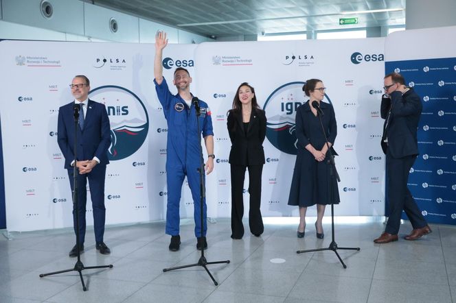 Sławosz Uznański-Wiśniewski wrócił do Polski