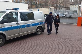 Szajka kieszonkowców okradała warszawiaków. Mieli sprytny sposób. Wszystko się nagrało 