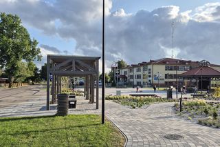 Miejscowość na Mazurach zmieniła się nie do poznania. Było obskurne targowisko, jest tężnia i muzeum