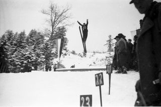 Skoki narciarskie wczoraj i dziś. Trudno uwierzyć, ile się zmieniło 