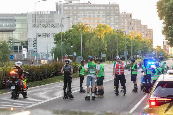 Nightskating Białystok 2022. Rolkarze rozpoczęli sezon! 