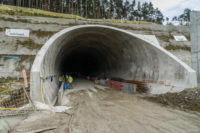 Postęp prac drpogowych na budowie obejścia Węgierskiej Górki