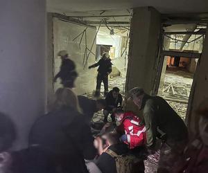 Rosyjski atak rakietowy na Kijów. Wśród ofiar śmiertelnych są również dzieci