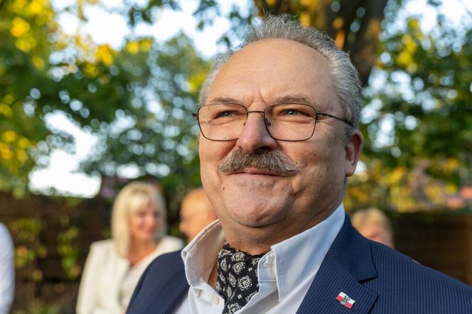 Zaskakujące słowa Marka Jakubiaka. Poseł żałuje, iż zostawił biznes dla polityki: „D…