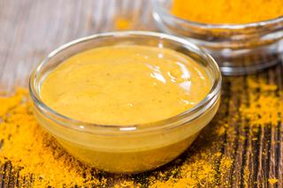 Sos curry - przepis na pyszny dip z mango
