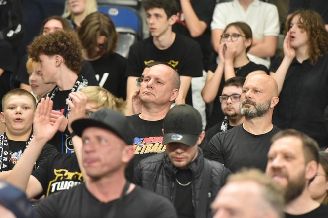 Arriva Polski Cukier Toruń - Anwil Włocławek, zdjęcia kibiców i zawodników z 4. meczu fazy play-off Orlen Basket Ligi