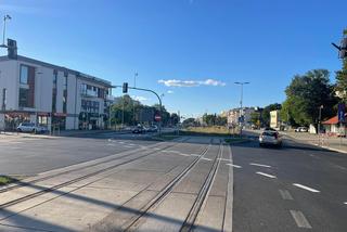 Dodatkowe oznakowanie na skrzyżowaniu Szosy Chełmińskiej i Żwirki i Wigury w Toruniu