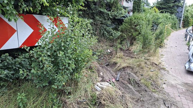 Nocna szarża przy Benedyktyńskiej w Starachowicach. Kierowca i pasażerowie uciekli