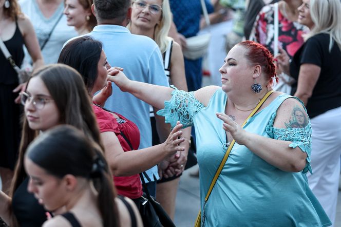 Potańcówka w Katowicach na Rynku "Roztańczony Wyspiański"