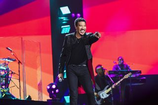 Lionel Richie w Łodzi! Legendarny artysta wystąpi w Atlas Arenie